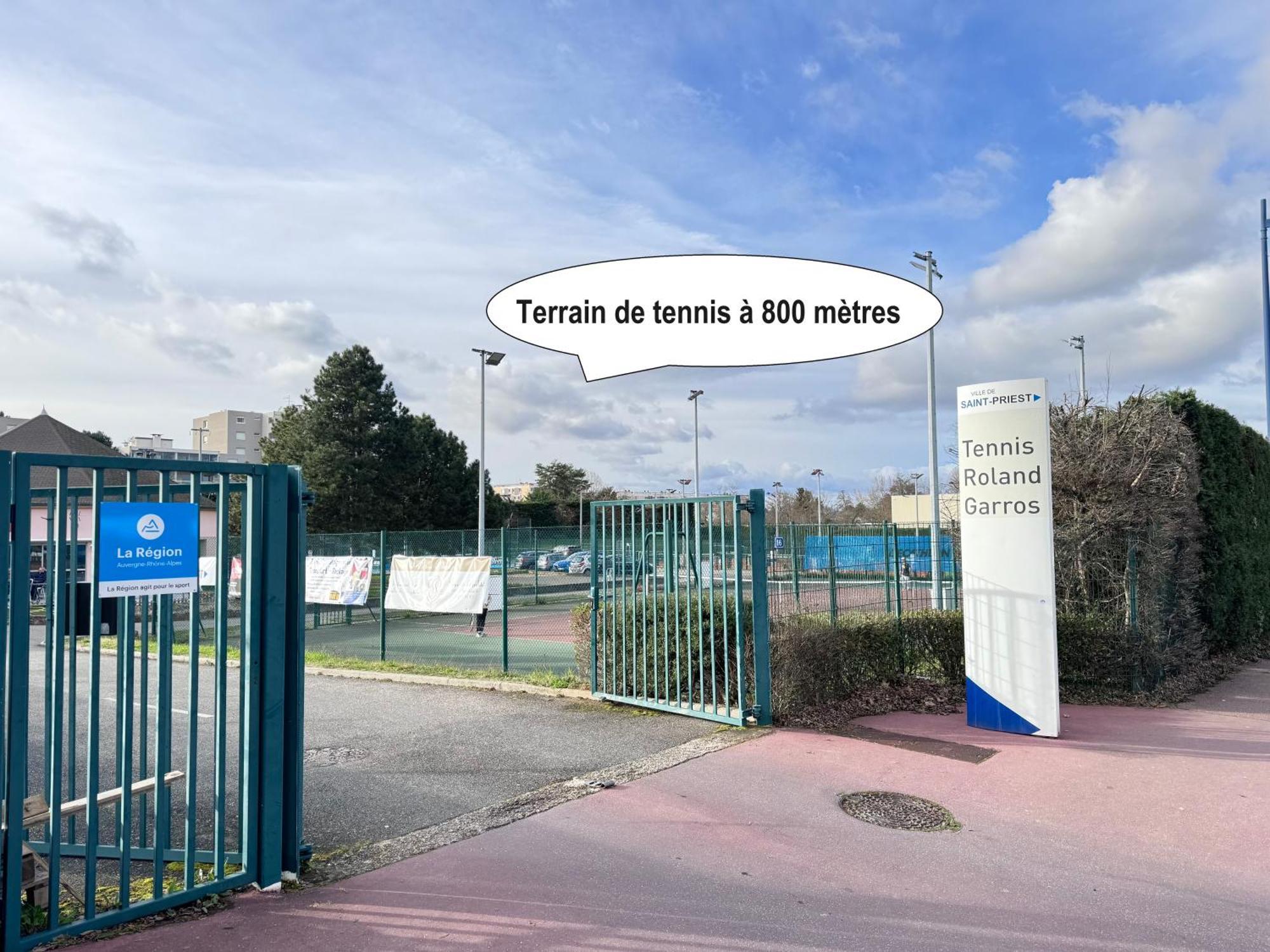 Votre Cocon Parfait A 9 Min D'Eurexpo Et 14 Min Groupama Apartment Saint-Priest  Exterior photo